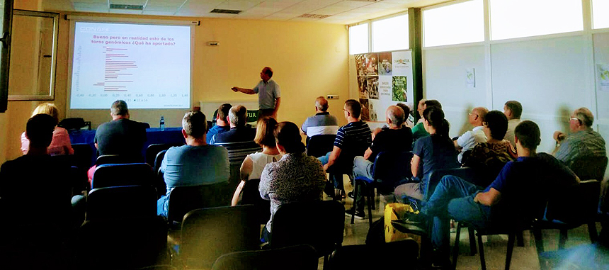 Doble jornada de formación sobre genómica en Asturias para los profesionales de ASCOLAF y la cooperativa Campoastur