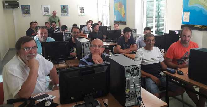 Jornada sobre genómica y formación práctica de CONAFEMAT en Menorca para ganaderos de la Asociación Frisona Balear